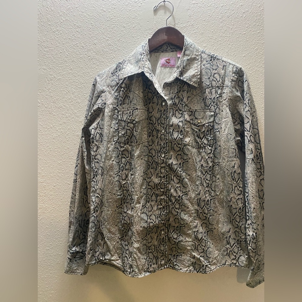 Wired Heart Women's Large Snake Print Snap Long Sleeve Shirt Western Cowboy‎